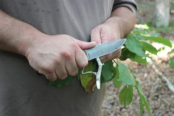 CAMPING KNIFE SAFETY AND MAINTENANCE TIPS